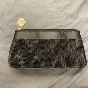 BOGO FREE; Estée Lauder makeup bag